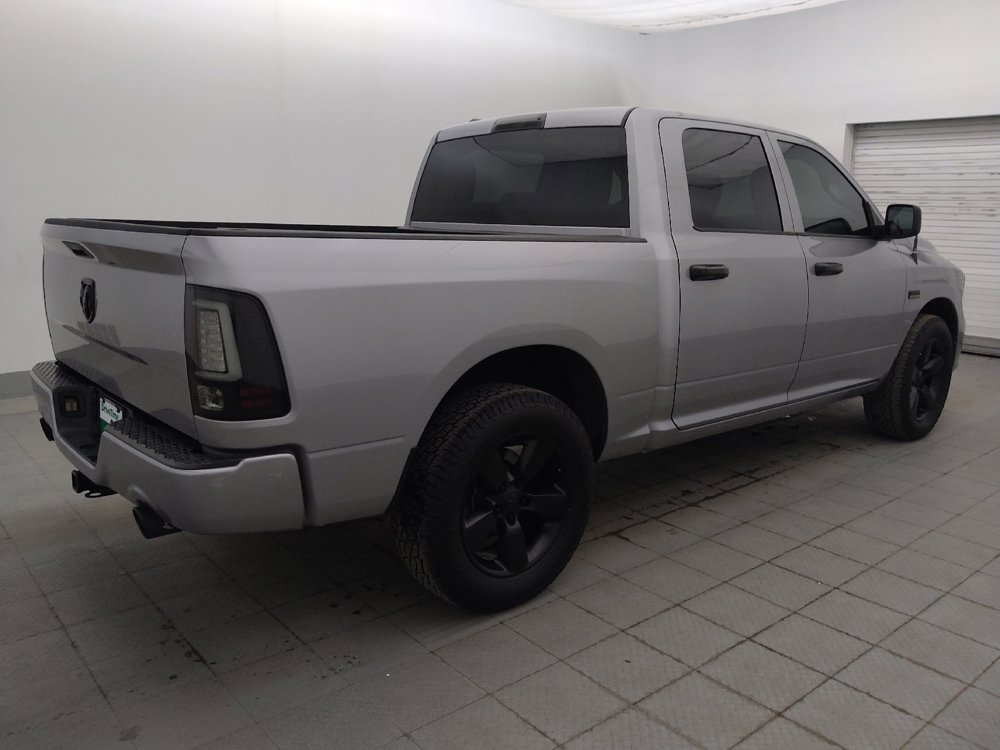 Used 2019 RAM 1500 Express w/ Express Value Package RWD image 10