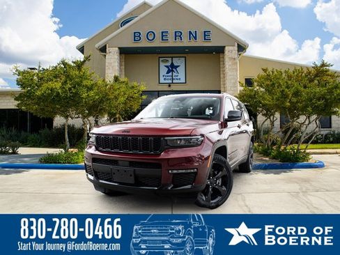 Used 2024 Jeep Grand Cherokee L Limited w/ Black Appearance Package image 1