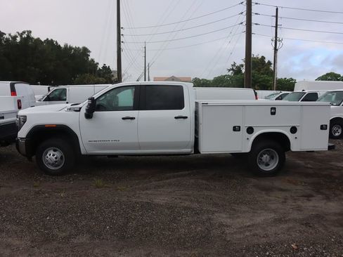 New 2025 GMC Sierra 3500 Pro w/ Convenience Package RWD image 3