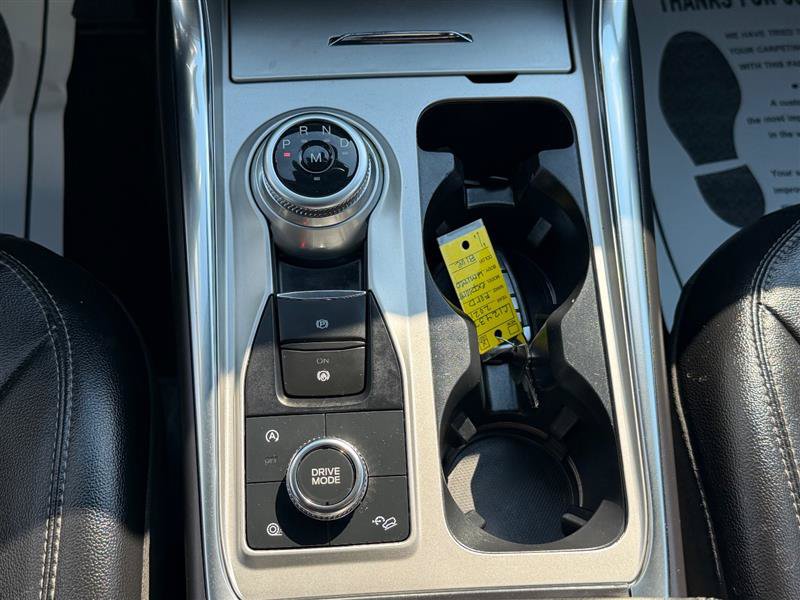 Used 2021 Ford Explorer Limited w/ Equipment Group 301A AWD/4WD image 47