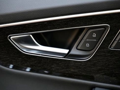 New 2026 Audi Q7 3.0T Premium Plus image 16