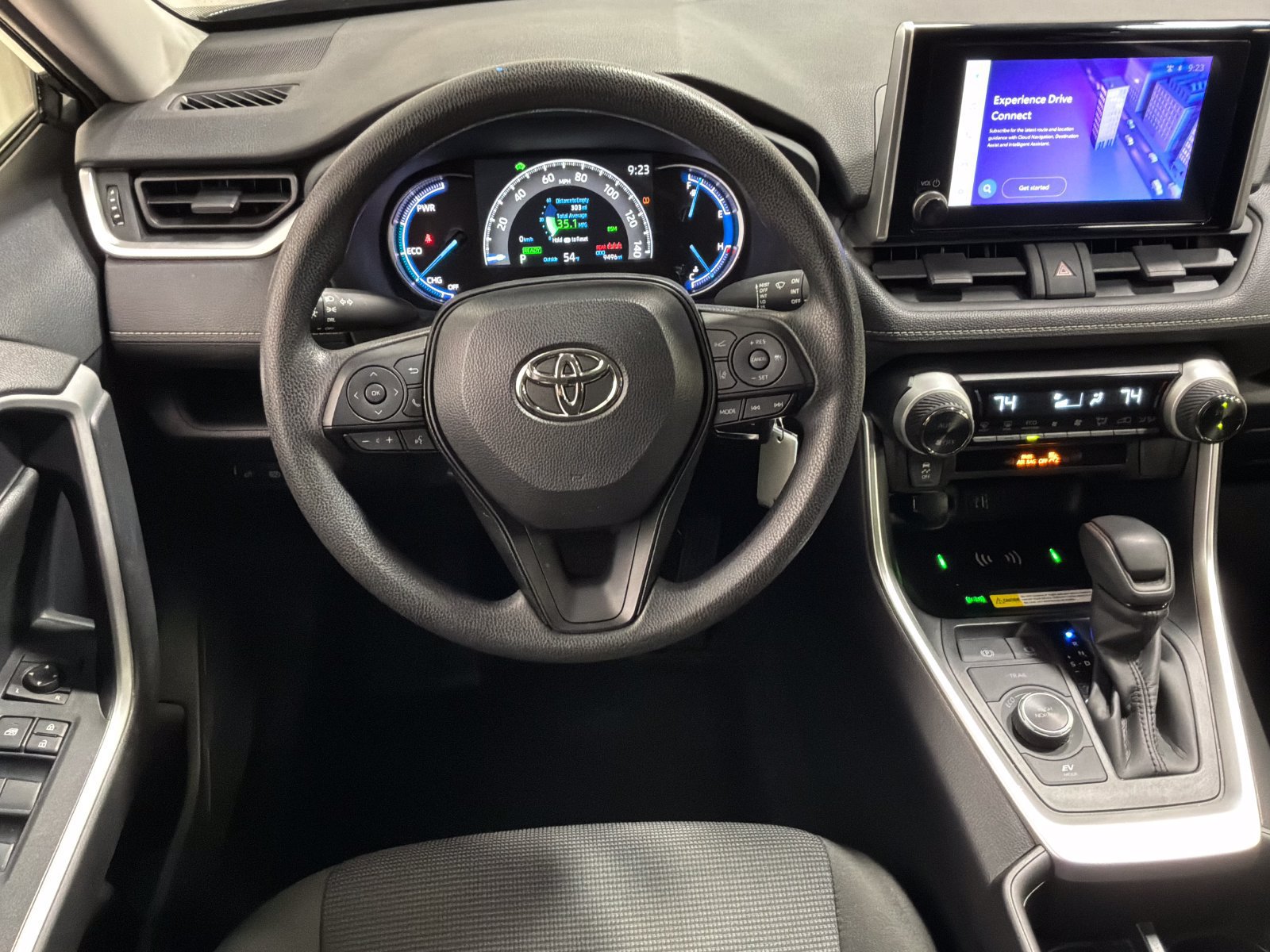 Used 2025 Toyota RAV4 LE AWD/4WD image 7
