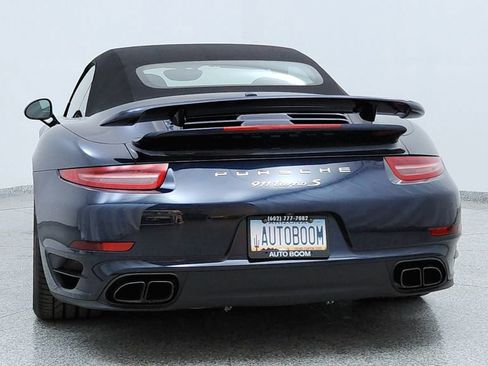 Used 2015 Porsche 911 Turbo S image 4