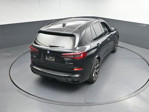 Used 2022 BMW X5 xDrive45e w/ M Sport Package image 39