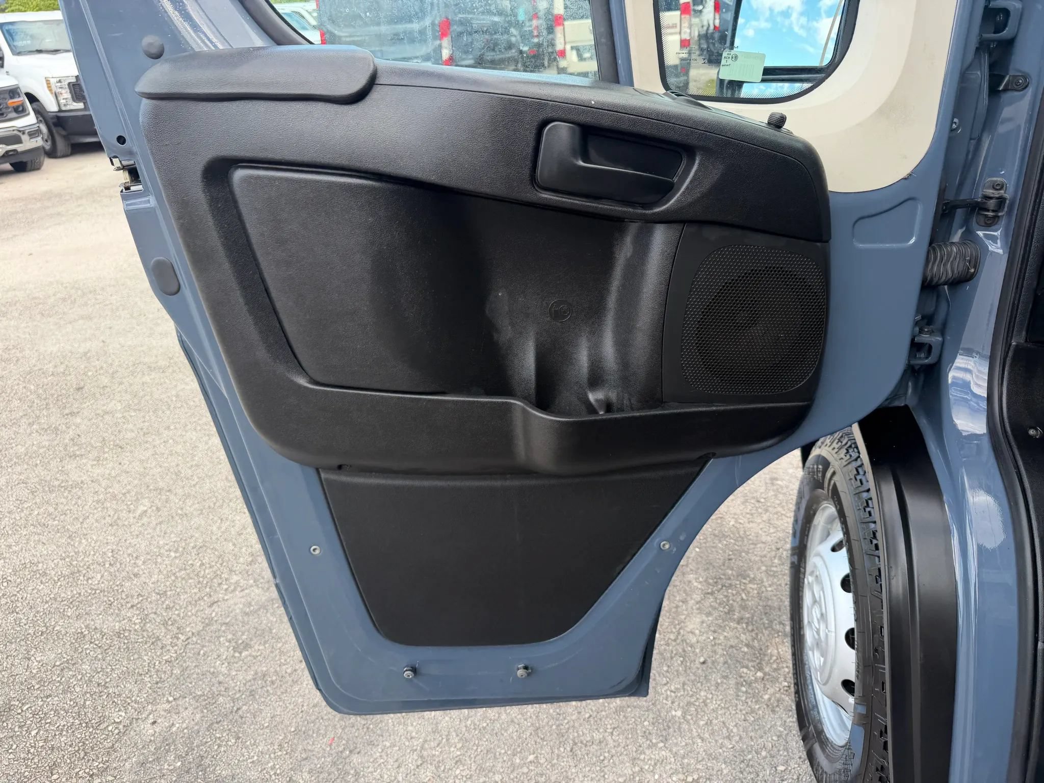 Used 2020 RAM ProMaster 3500 FWD image 9