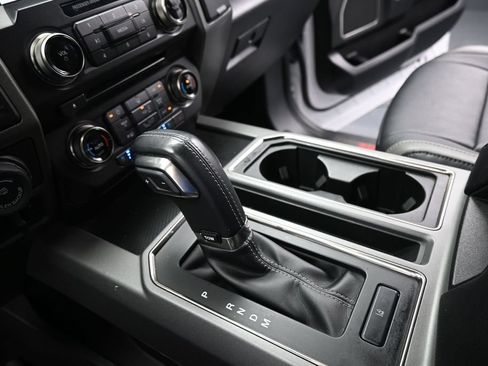 Used 2018 Ford F150 Raptor w/ Equipment Group 802A Luxury AWD/4WD image 16