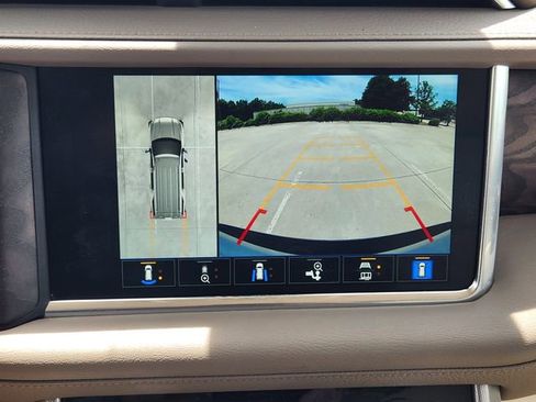 Used 2023 GMC Yukon Denali w/ LPO, Floor Liner Package AWD/4WD image 15