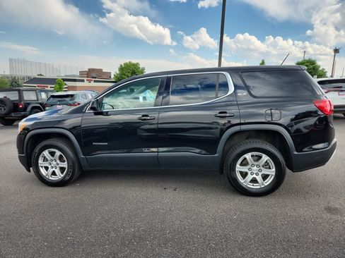 Used 2019 GMC Acadia SLE AWD/4WD image 2