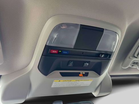 Used 2023 Subaru Crosstrek 2.5i Sport image 30