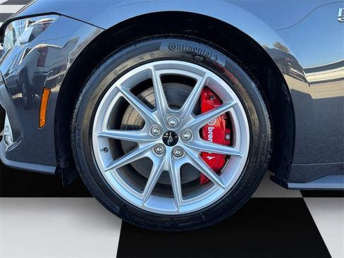 Used 2024 Ford Mustang GT Premium image 14