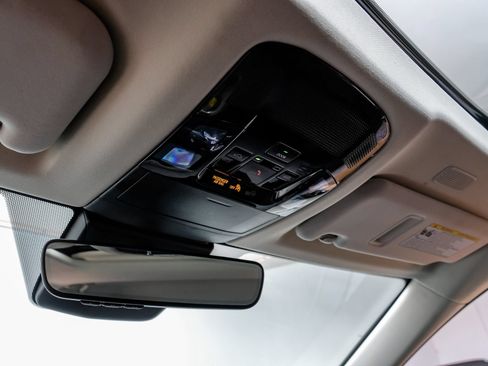 Used 2024 Lexus NX 250 FWD image 27