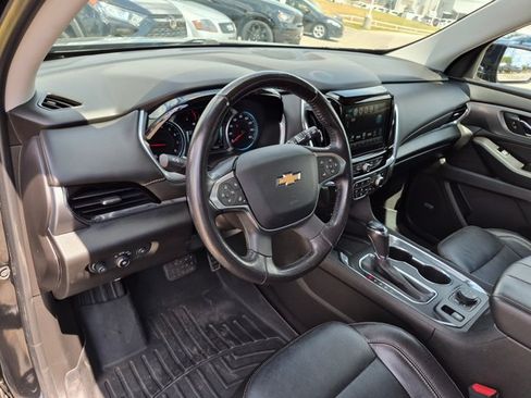 Used 2018 Chevrolet Traverse Premier w/ Redline Edition AWD/4WD image 10