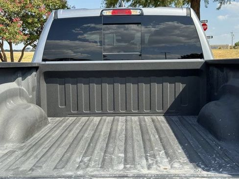 Used 2025 RAM 1500 Big Horn AWD/4WD image 33