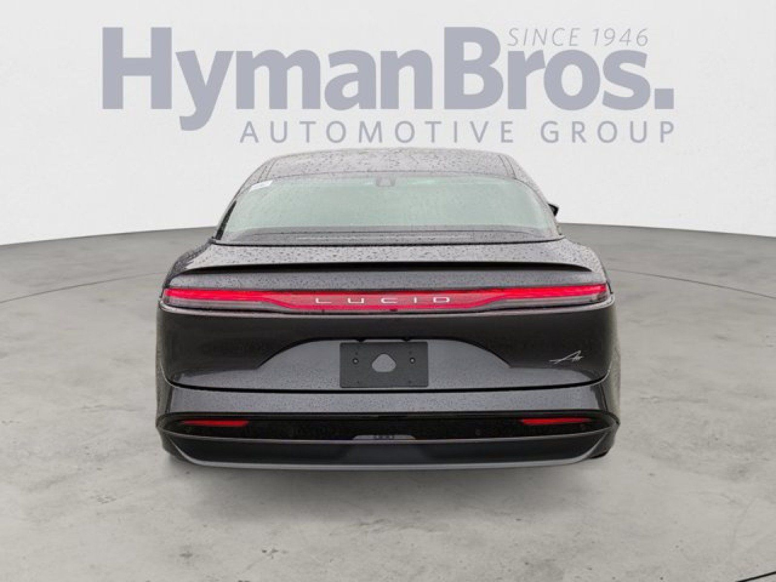 Used 2024 Lucid Air Pure RWD image 4