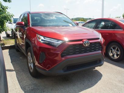 Used 2025 Toyota RAV4 XLE w/ Convenience Package