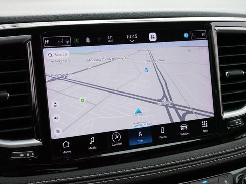 Used 2023 Chrysler Pacifica Limited image 22