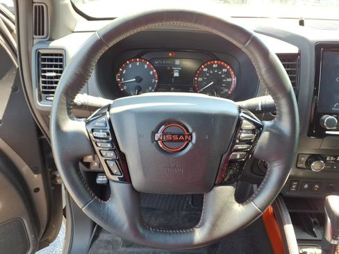 Used 2024 Nissan Frontier PRO-4X w/ Pro Convenience Package AWD/4WD image 21