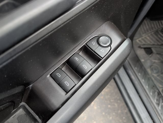 Used 2026 Chevrolet Colorado Trail Boss AWD/4WD image 14