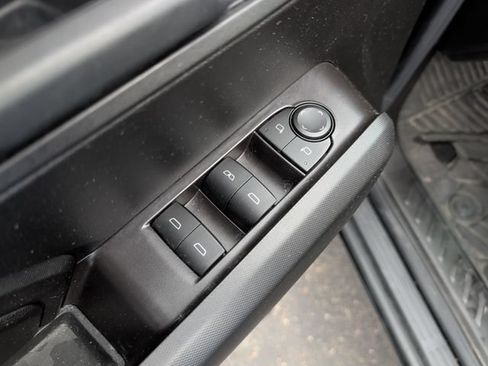 Used 2026 Chevrolet Colorado Trail Boss AWD/4WD image 14
