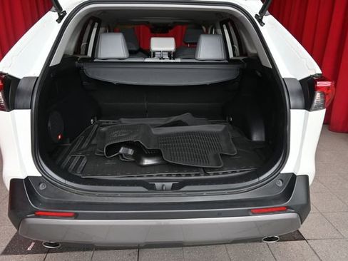 Certified 2020 Toyota RAV4 Limited image 8