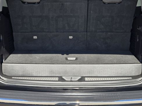 Used 2020 GMC Yukon Denali w/ Denali Ultimate Package image 39