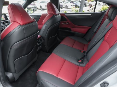 Used 2022 Lexus ES 350 F Sport w/ Accessory Package 2 image 18