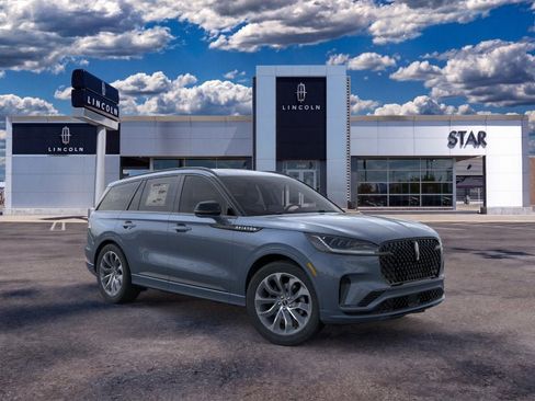 New 2026 Lincoln Aviator AWD w/ Jet Appearance Package image 7