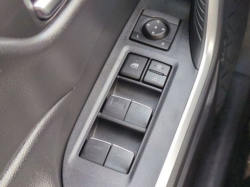 Used 2023 Toyota RAV4 AWD Hybrid image 22