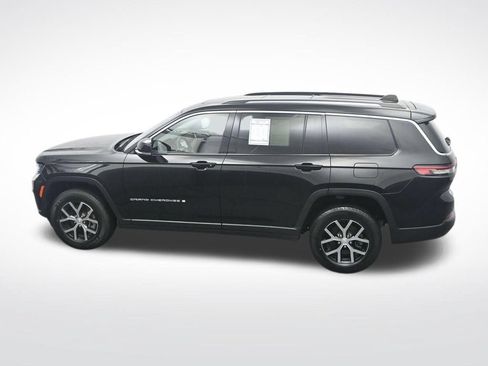 Used 2023 Jeep Grand Cherokee L Limited AWD/4WD image 37