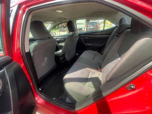 Used 2018 Toyota Corolla LE FWD image 26