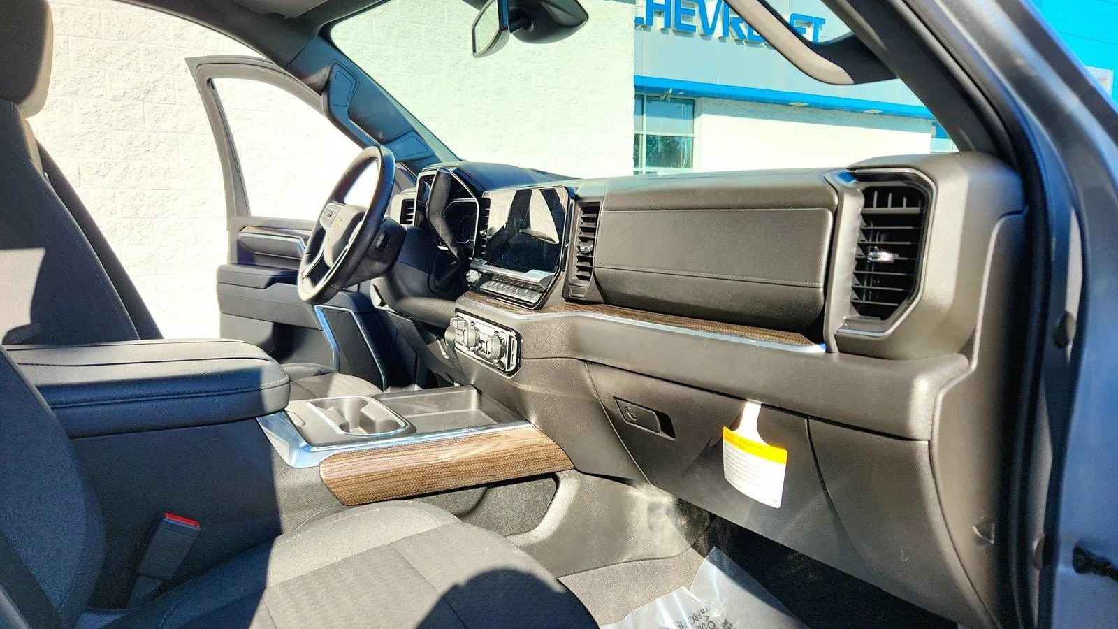 Used 2025 Chevrolet Silverado 2500 LT w/ All Star Edition AWD/4WD image 35