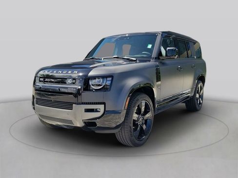 New 2026 Land Rover Defender 130 X-Dynamic SE image 1