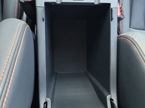 Certified 2025 Subaru Crosstrek 2.5i Limited w/ Crosstrek Mirror Package image 19