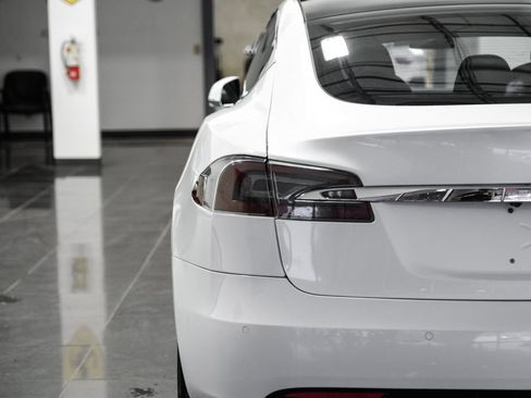 Used 2020 Tesla Model S Long Range AWD/4WD image 40