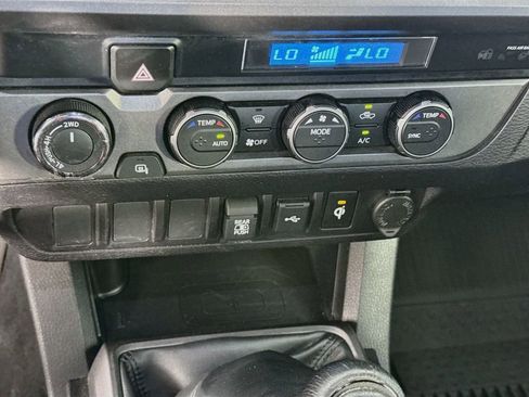 Used 2023 Toyota Tacoma TRD Off-Road AWD/4WD image 24