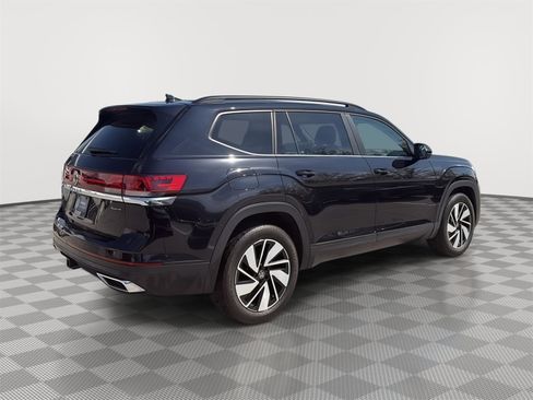 Certified 2024 Volkswagen Atlas SE AWD/4WD image 13