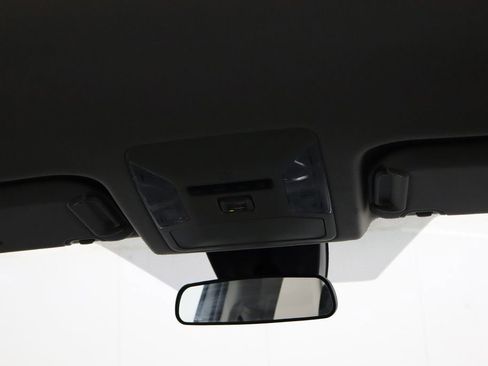 Used 2022 Toyota RAV4 XLE image 28