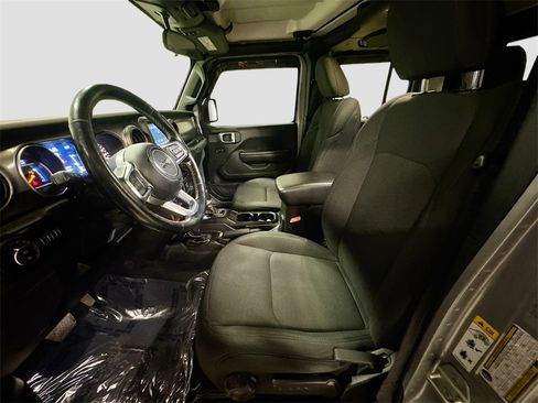 Used 2020 Jeep Gladiator Sport w/ Quick Order Package 24S image 23