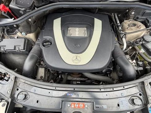 Used 2010 Mercedes-Benz ML 350 4MATIC image 33