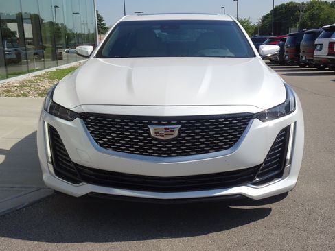 Used 2023 Cadillac CT5 Luxury w/ Sun And Sound Package AWD/4WD image 7