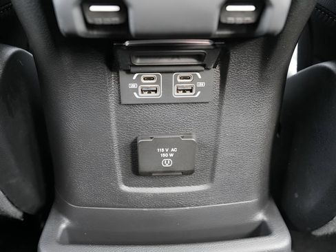 Used 2023 Jeep Wrangler High Altitude image 19