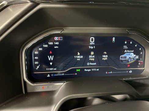 Used 2025 GMC Sierra 1500 AT4 w/ AT4 Premium Package image 12