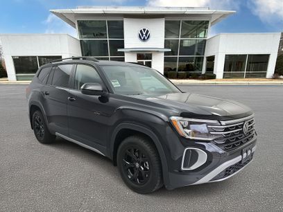 Certified 2025 Volkswagen Atlas Peak Edition SE