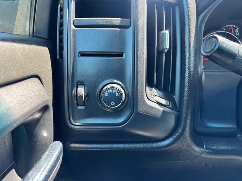 Used 2014 Chevrolet Silverado 1500 W/T RWD image 21