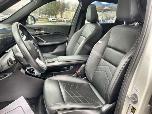Used 2025 BMW X1 xDrive28i image 15