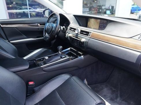 Used 2013 Lexus GS 350 w/ Luxury Pkg RWD image 20