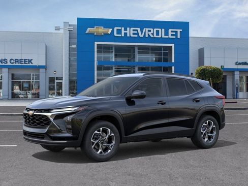 Used 2026 Chevrolet Trax LT w/ LT Convenience Package FWD image 6