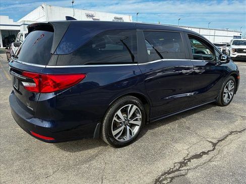 Used 2021 Honda Odyssey Touring image 4