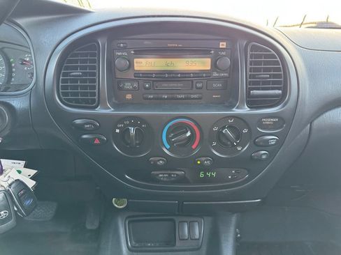 Used 2006 Toyota Tundra SR5 AWD/4WD image 2