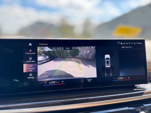 Used 2023 BMW X7 xDrive40i image 15